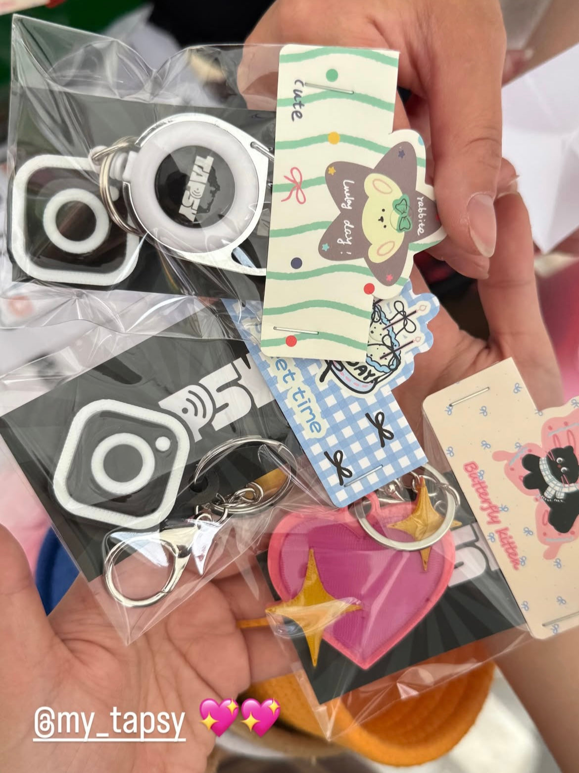 TAPSY Social Media NFC Smart Tag IG Rainbow Purple&White